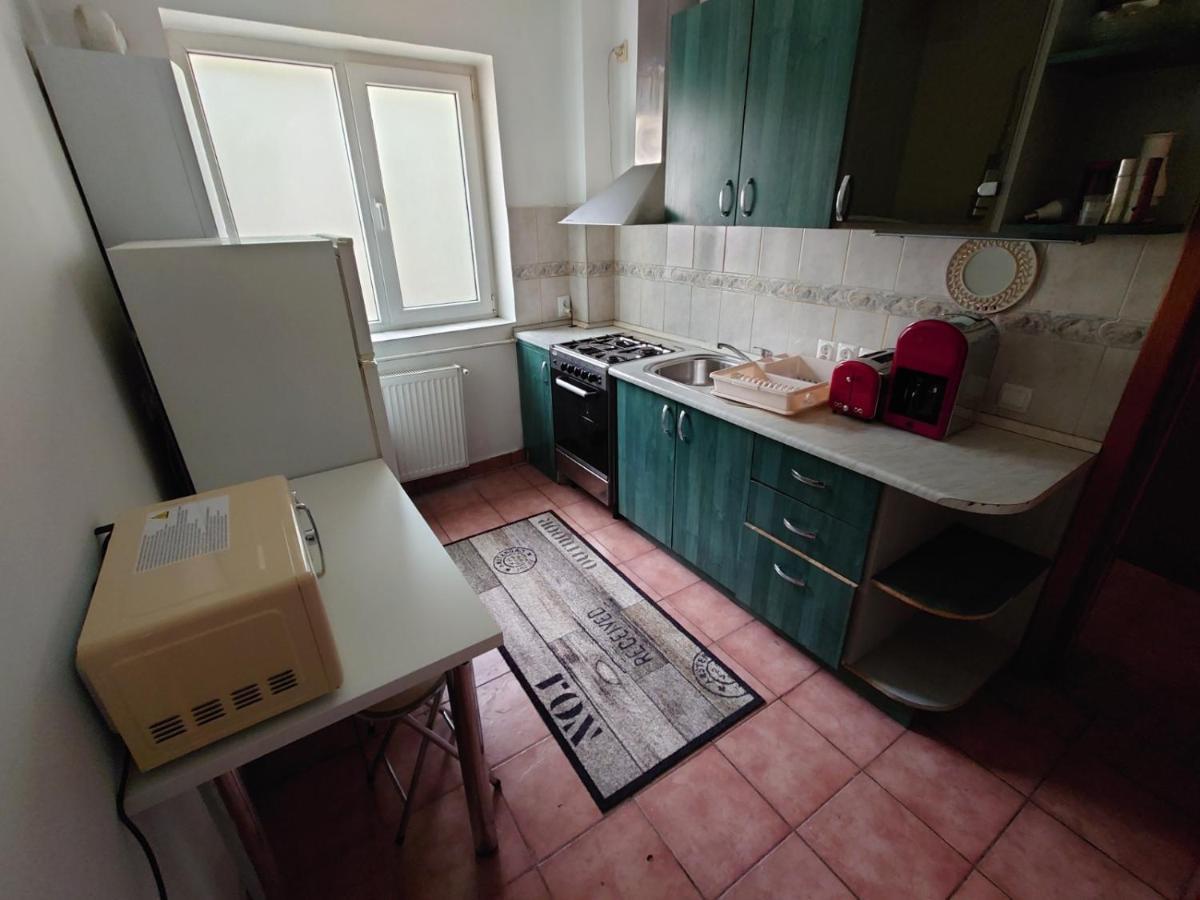 Andreea'S Apartments-Old Town ブカレスト エクステリア 写真