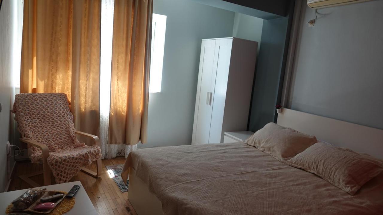 Andreea'S Apartments-Old Town ブカレスト エクステリア 写真